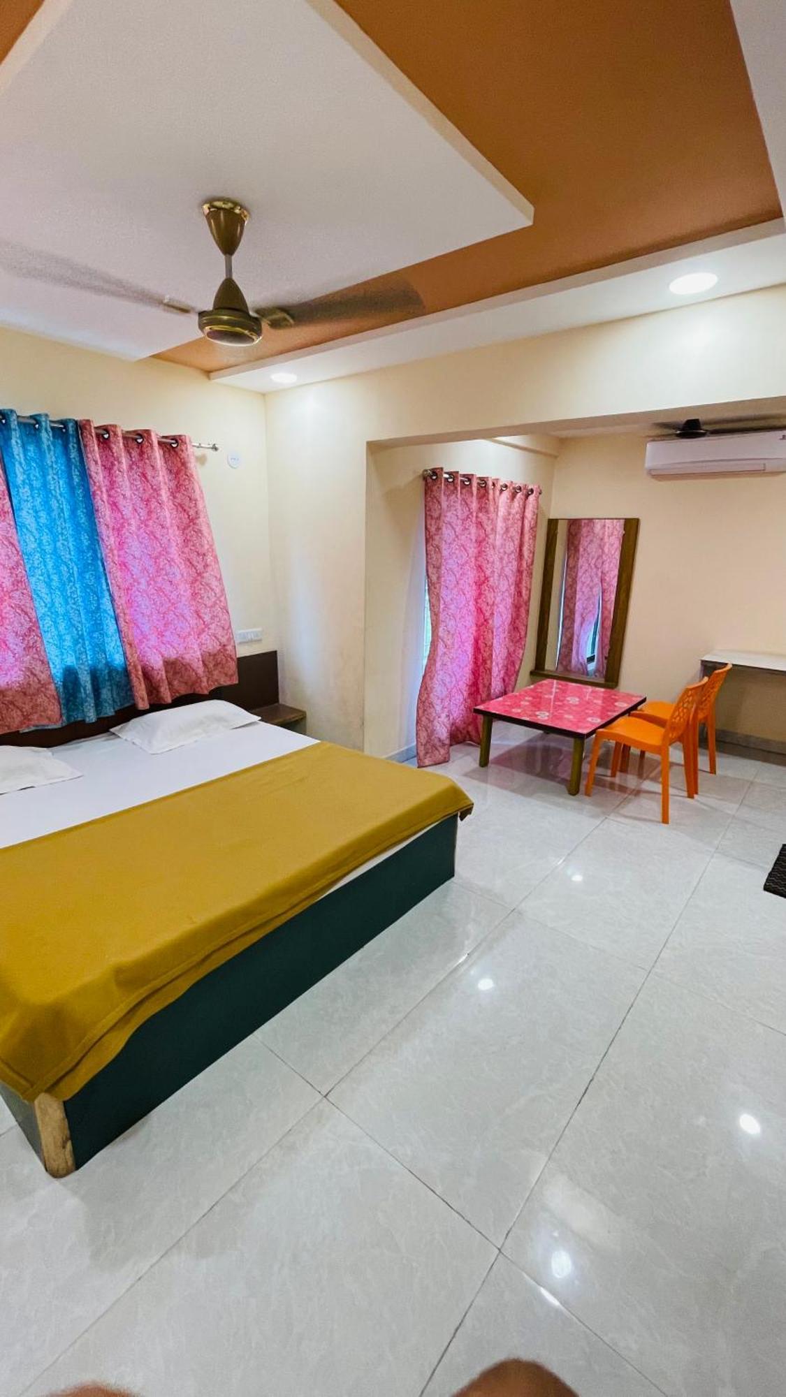 Devka House Hotel Daman Exterior photo